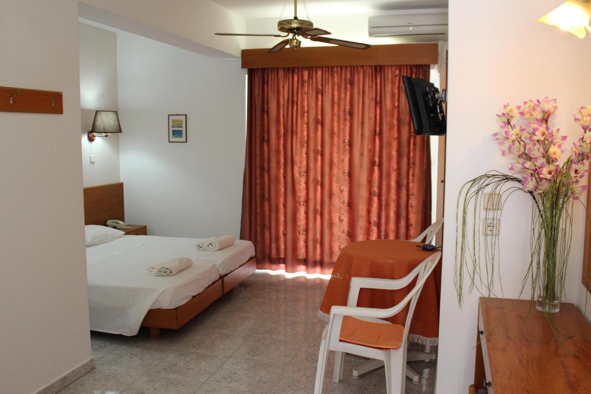 Elarin Studios & Apartments ฟาลิรากี ภายนอก รูปภาพ